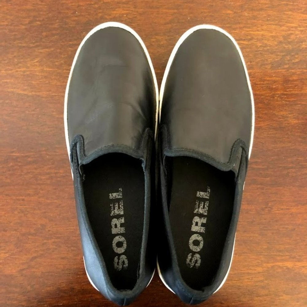 Women's Sorel Black Leather Campsneak Slip-On Shoe Size 8M